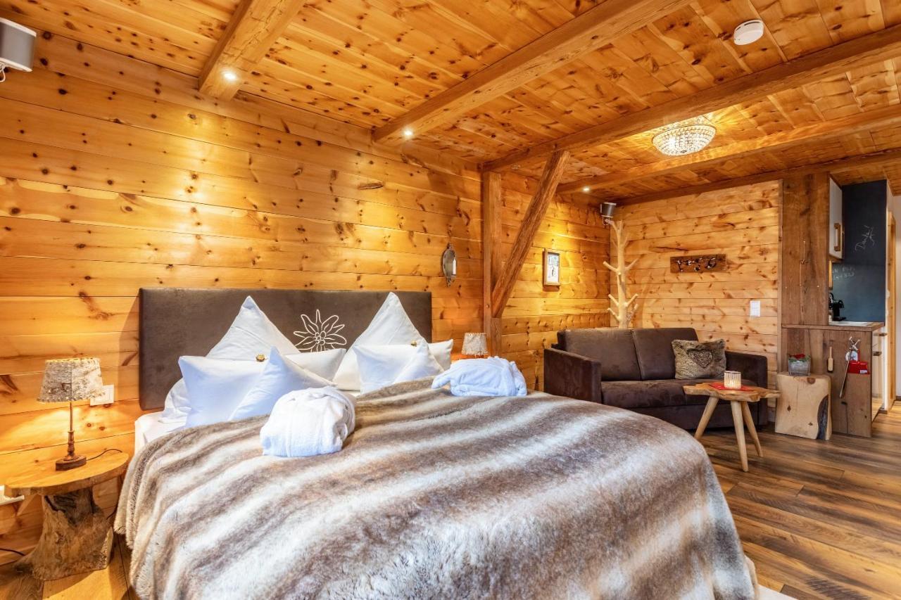 Chalet Huettentraum Инцелль Экстерьер фото